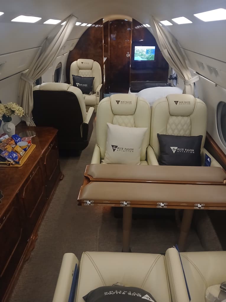 jet interior 1