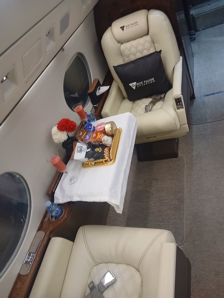 jet interior 2
